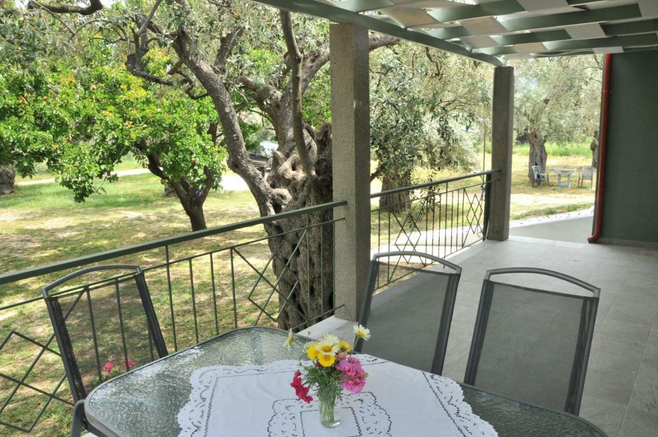 Villa "Elaeda Evdokia" Prínos Buitenkant foto